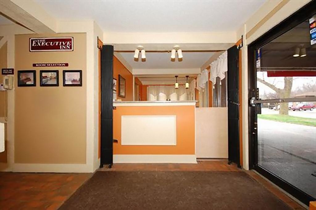 韦伯斯特城美洲最佳价值酒店 Webster City 外观 照片