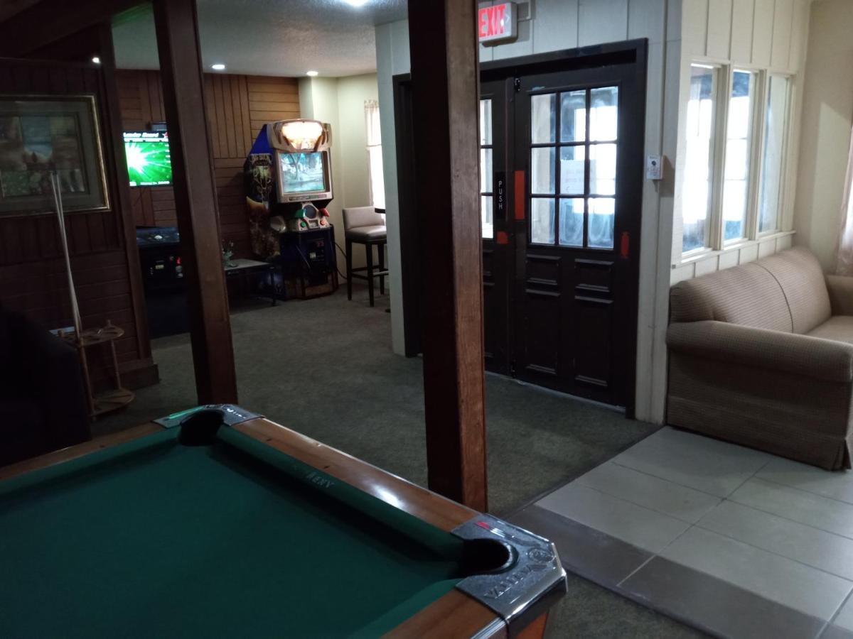 韦伯斯特城美洲最佳价值酒店 Webster City 外观 照片